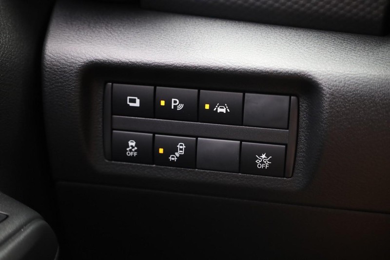 Nissan Kicks Play Vehicle Image 20