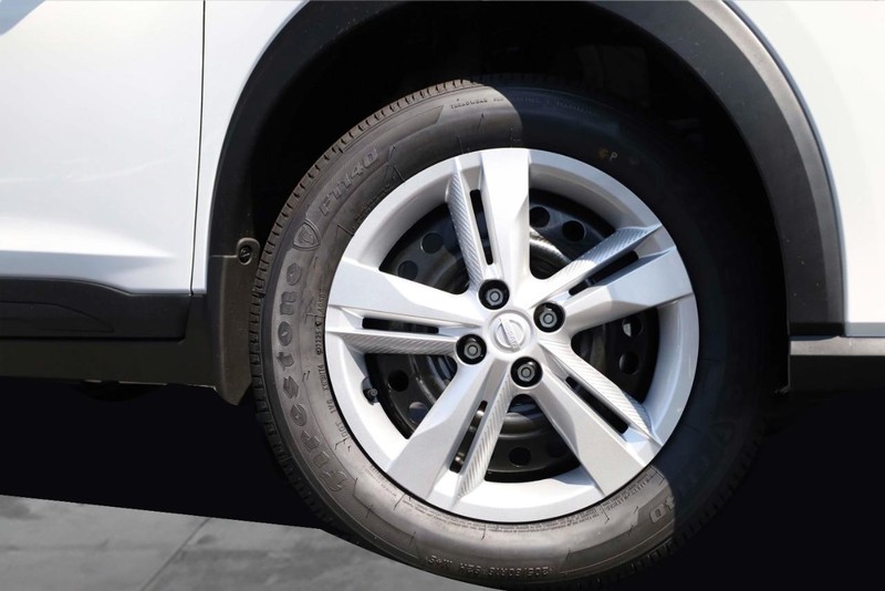 Nissan Kicks Play Vehicle Image 03