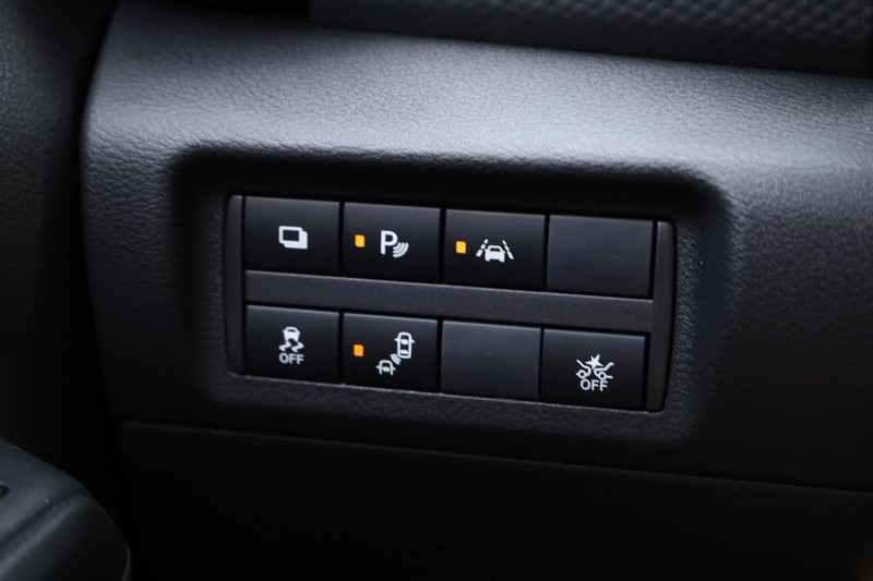 Nissan Kicks Play Vehicle Image 20