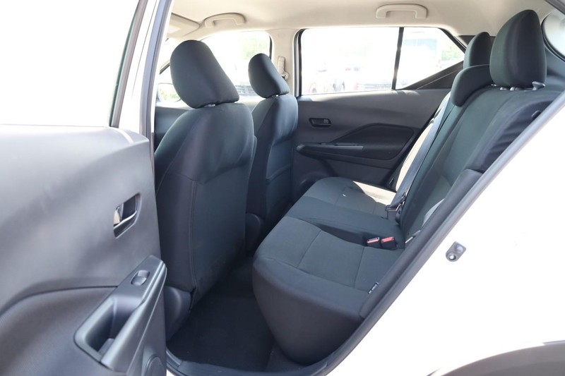 Nissan Kicks Play Vehicle Image 21