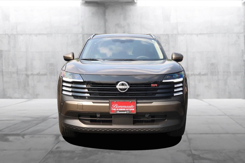 Nissan Kicks Vehicle Image 04