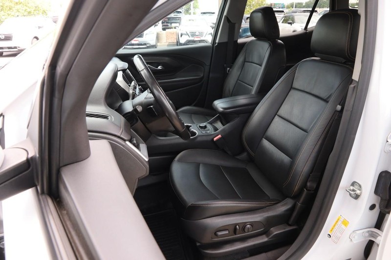 GMC Terrain Vehicle Image 10