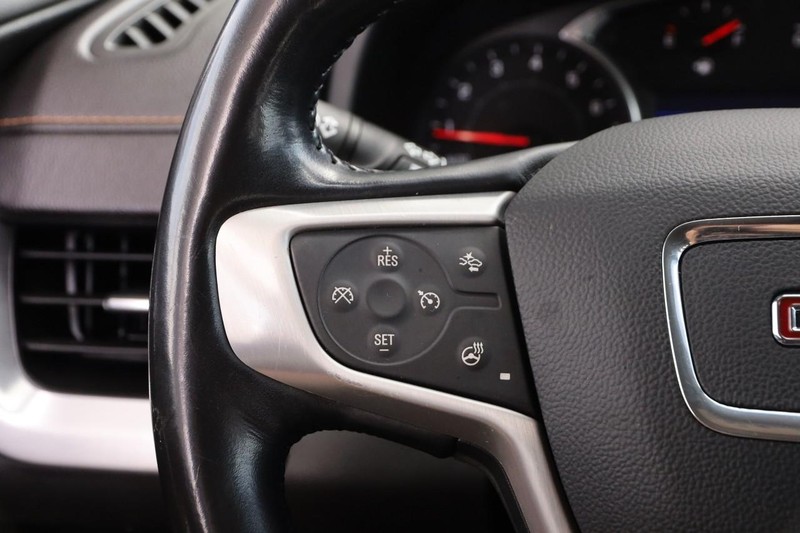 GMC Terrain Vehicle Image 13