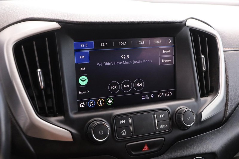 GMC Terrain Vehicle Image 17