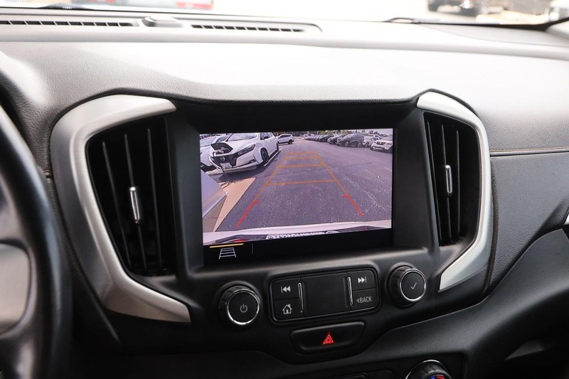 GMC Terrain Vehicle Image 18