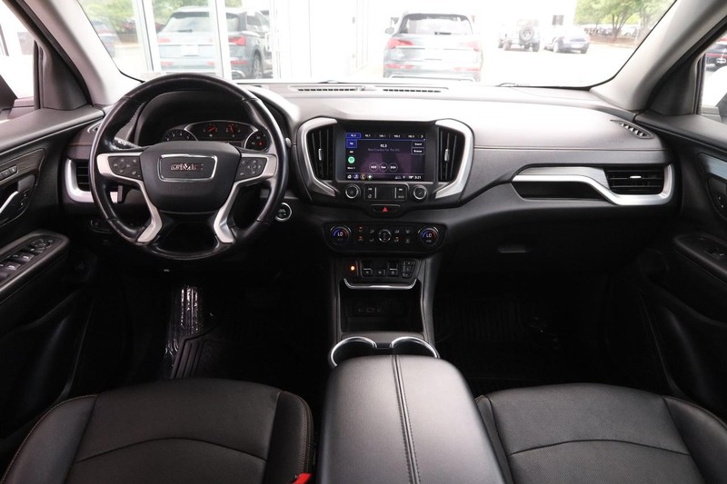 GMC Terrain Vehicle Image 22