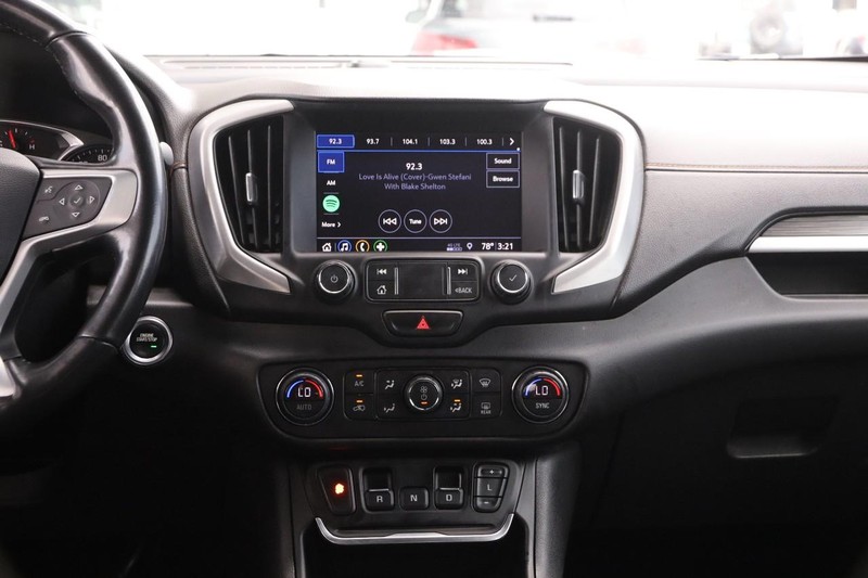 GMC Terrain Vehicle Image 25