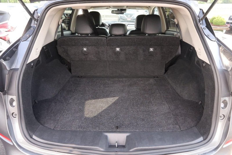 Nissan Murano Vehicle Image 07