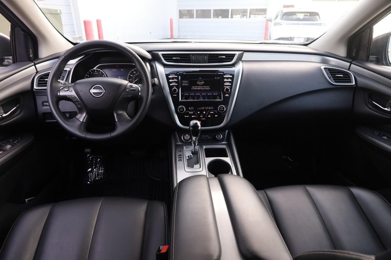 Nissan Murano Vehicle Image 20