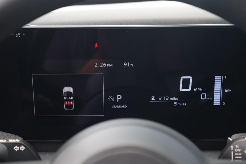 Nissan Kicks Vehicle Image 10