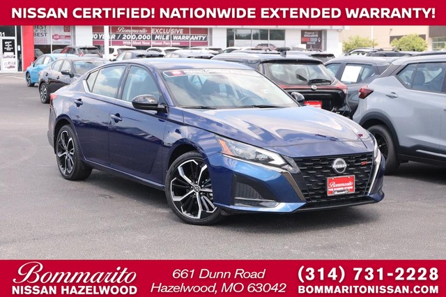 2024 Nissan Altima 2.5 SR at Frazier Automotive in Hazelwood MO
