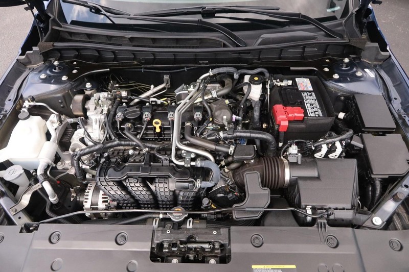Nissan Altima Vehicle Image 26