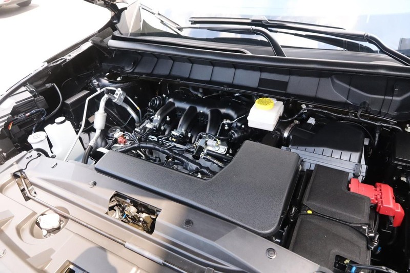 Nissan Pathfinder Vehicle Image 29