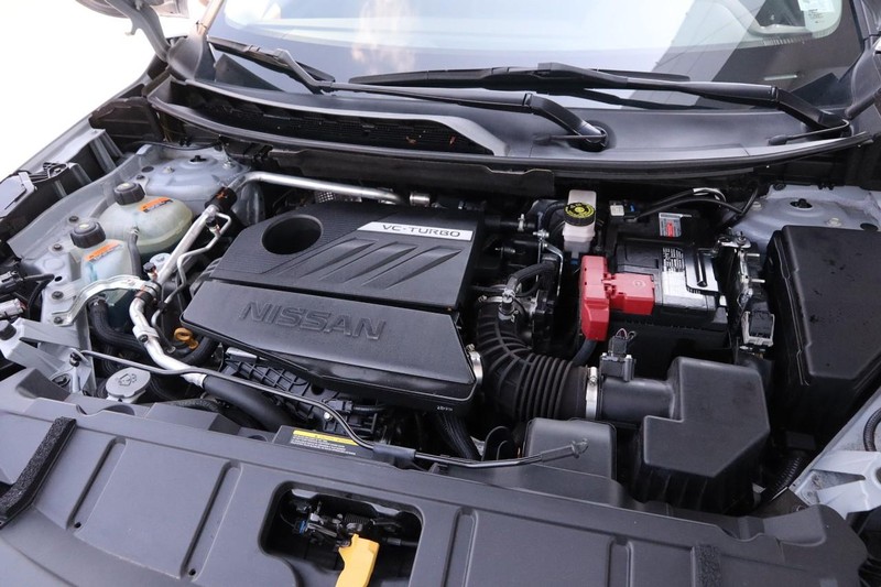 Nissan Rogue Vehicle Image 25