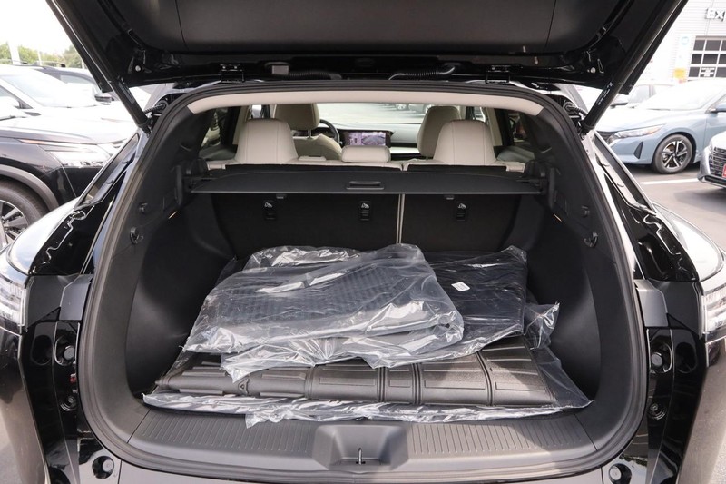 Nissan Murano Vehicle Image 07