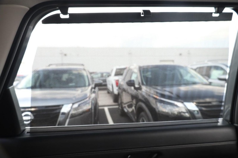 Nissan Pathfinder Vehicle Image 29