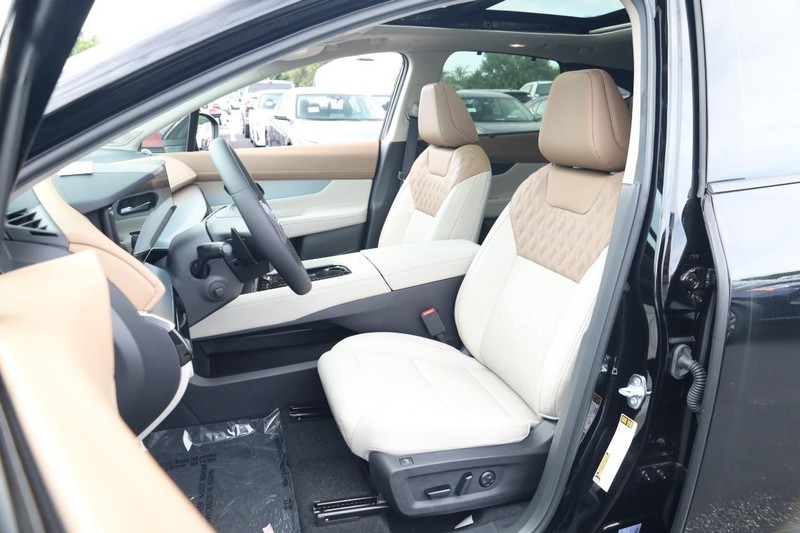 Nissan Murano Vehicle Image 10