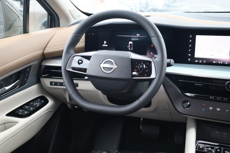 Nissan Murano Vehicle Image 28