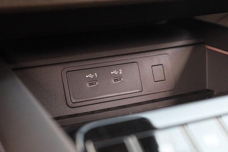 Nissan Murano Vehicle Image 19