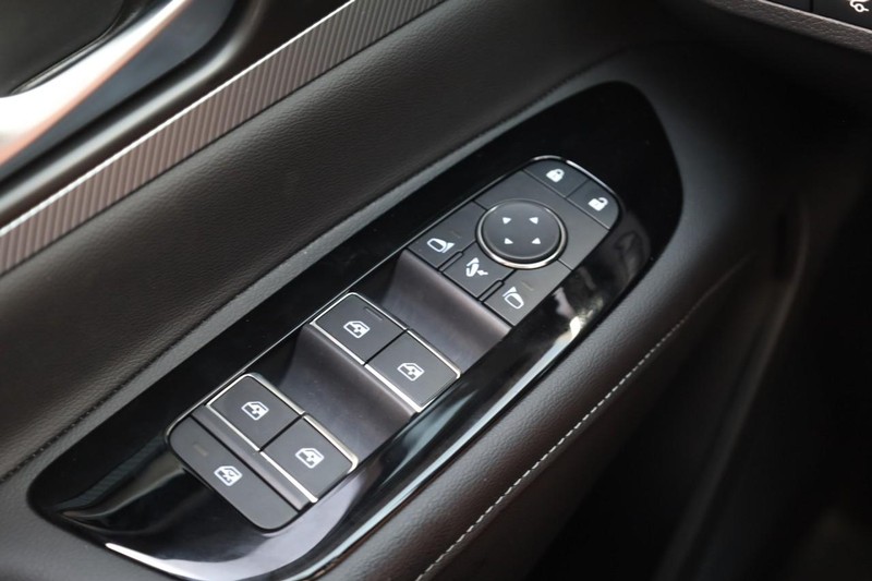 Nissan Murano Vehicle Image 22
