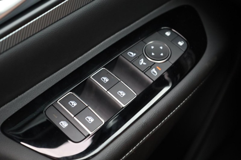 Nissan Murano Vehicle Image 22