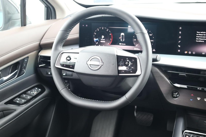 Nissan Murano Vehicle Image 29