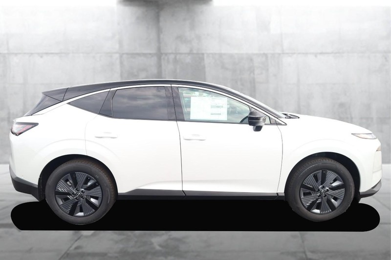 Nissan Murano Vehicle Image 05