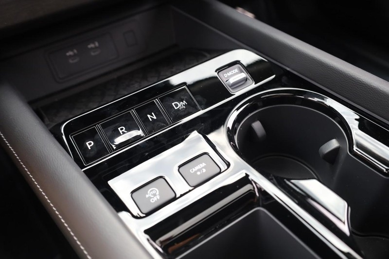 Nissan Murano Vehicle Image 19