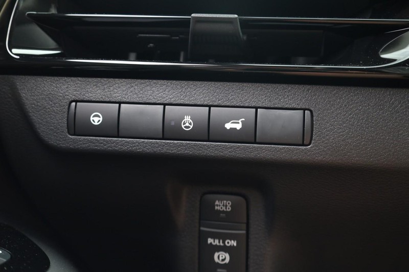 Nissan Murano Vehicle Image 22