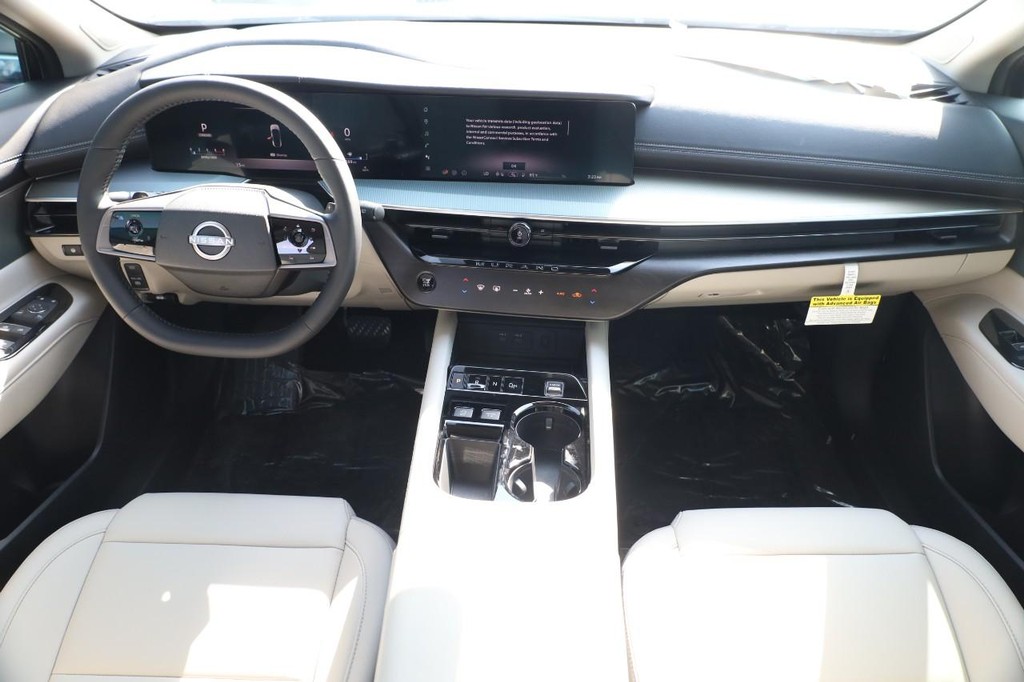 Nissan Murano Vehicle Full-screen Gallery Image 30