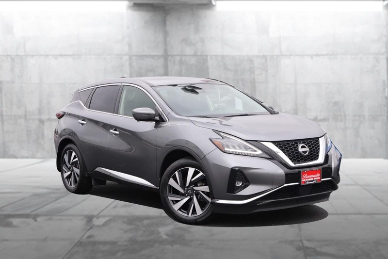 Nissan Murano Vehicle Image 02