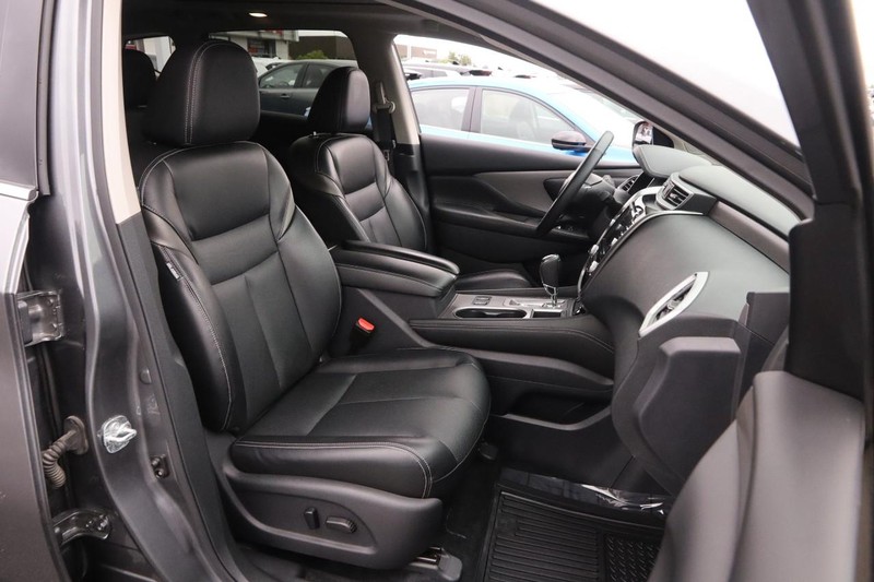 Nissan Murano Vehicle Image 27