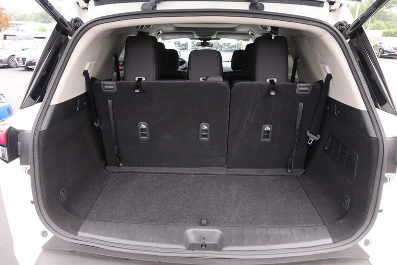 Nissan Pathfinder Vehicle Image 07