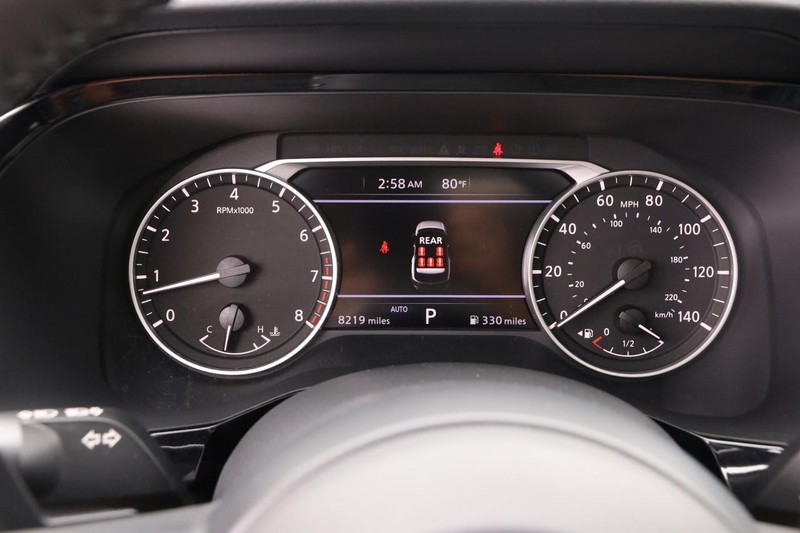 Nissan Pathfinder Vehicle Image 15