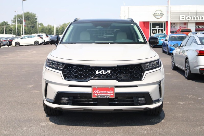 Kia Sorento Vehicle Image 04