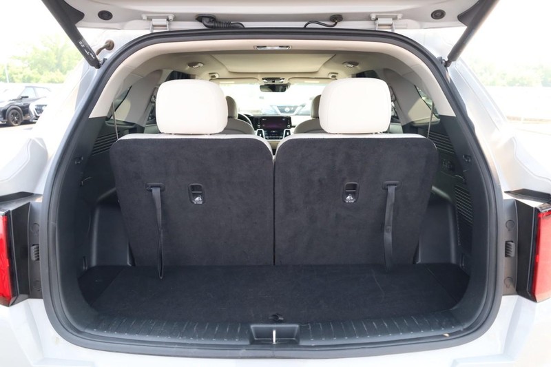 Kia Sorento Vehicle Image 07