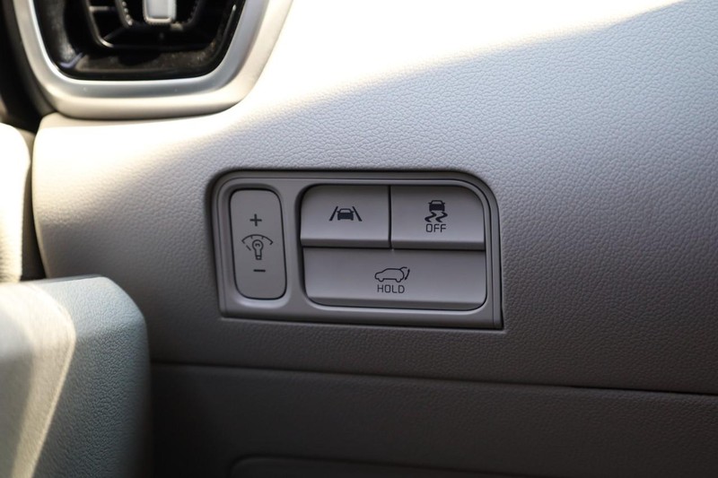 Kia Sorento Vehicle Image 24