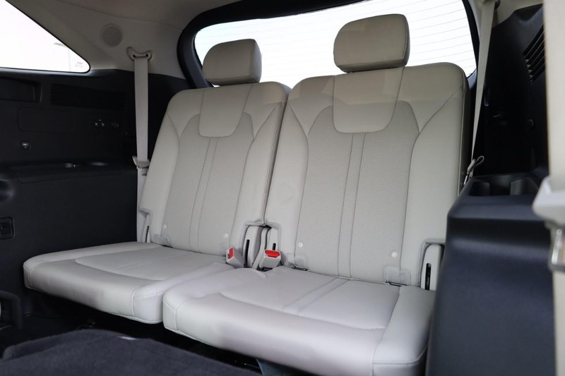 Kia Sorento Vehicle Image 31