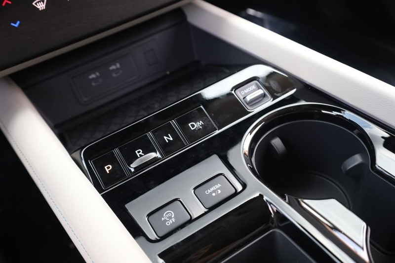Nissan Murano Vehicle Image 20