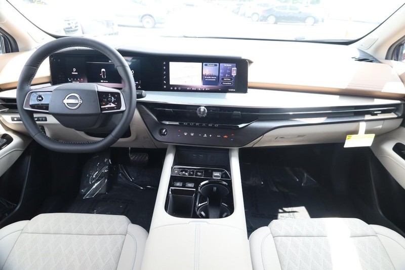 Nissan Murano Vehicle Image 28