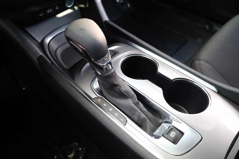 Chevrolet Malibu Vehicle Image 17