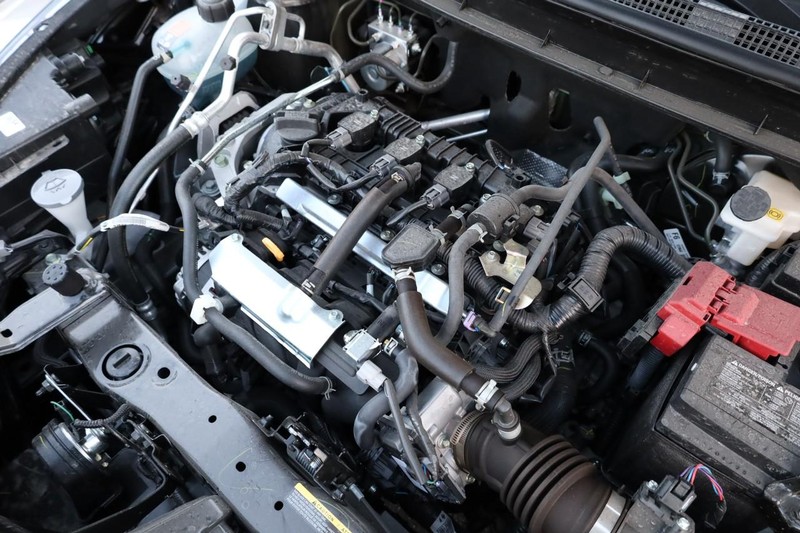 Nissan Kicks Play Vehicle Image 24