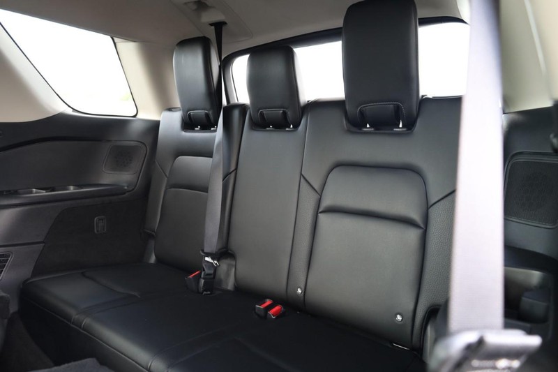 Nissan Pathfinder Vehicle Image 27