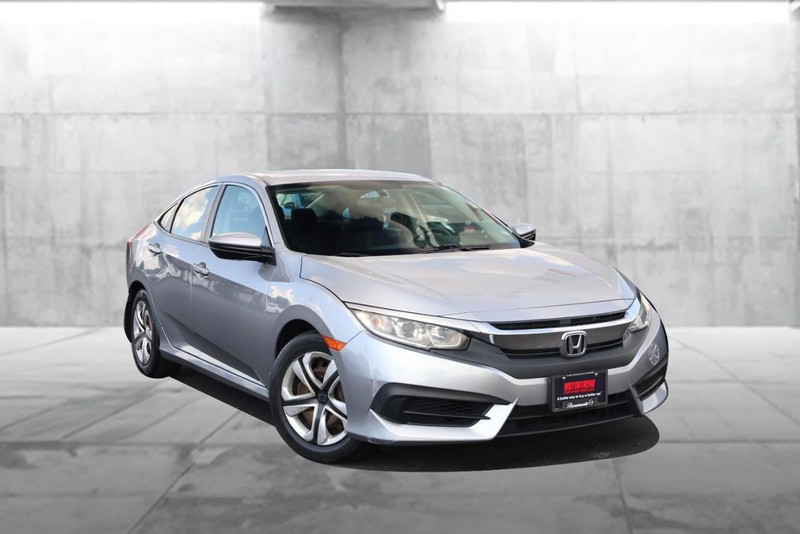 Honda Civic Sedan Vehicle Image 02