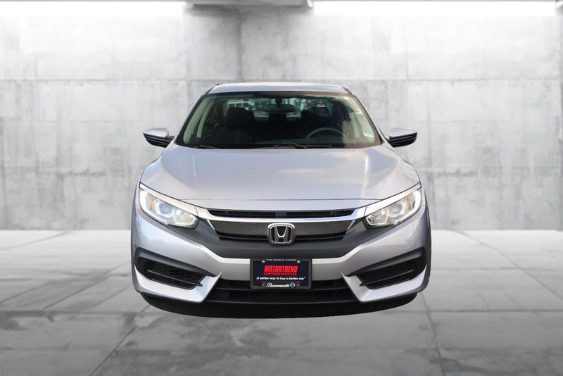 Honda Civic Sedan Vehicle Image 04