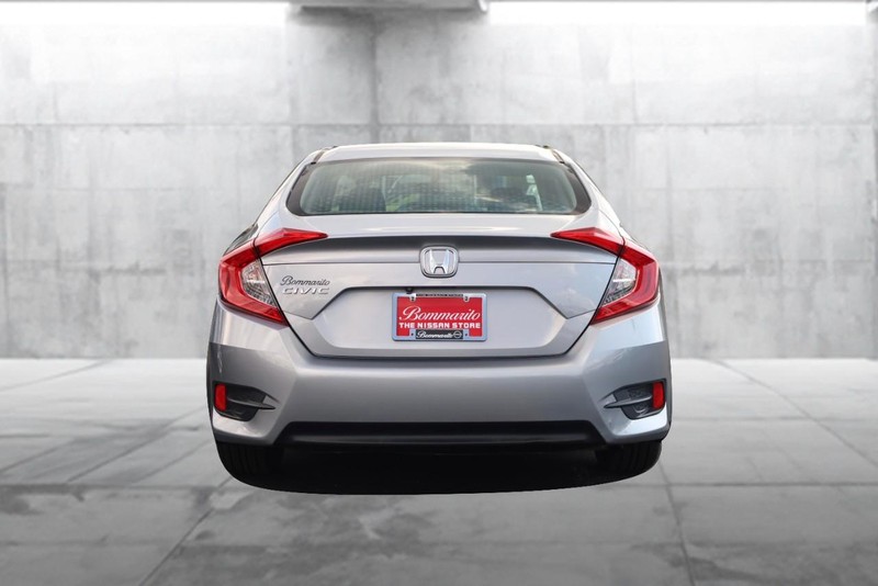 Honda Civic Sedan Vehicle Image 06