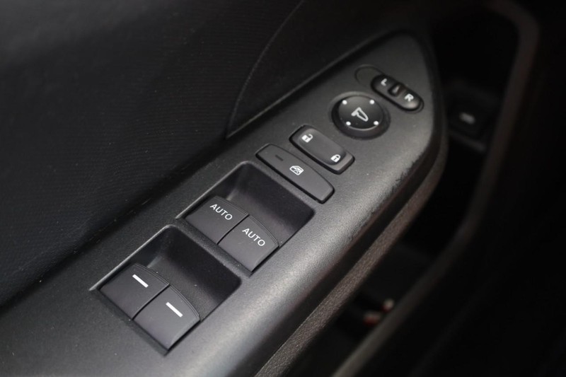 Honda Civic Sedan Vehicle Image 16
