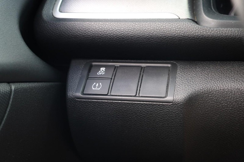 Honda Civic Sedan Vehicle Image 17
