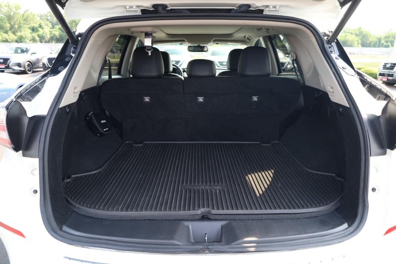 Nissan Murano Vehicle Image 07