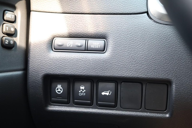 Nissan Murano Vehicle Image 21